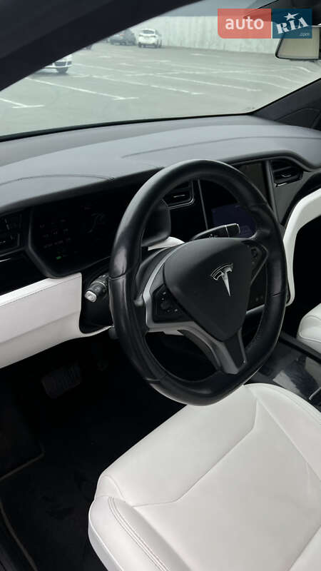 Позашляховик / Кросовер Tesla Model X 2018 в Бучі фото 11 Позашляховик / Кросовер Tesla Model X 2018 в Бучі