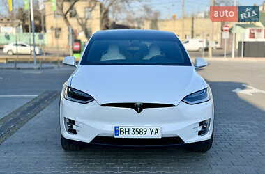 Внедорожник / Кроссовер Tesla Model X 2018 в Одессе