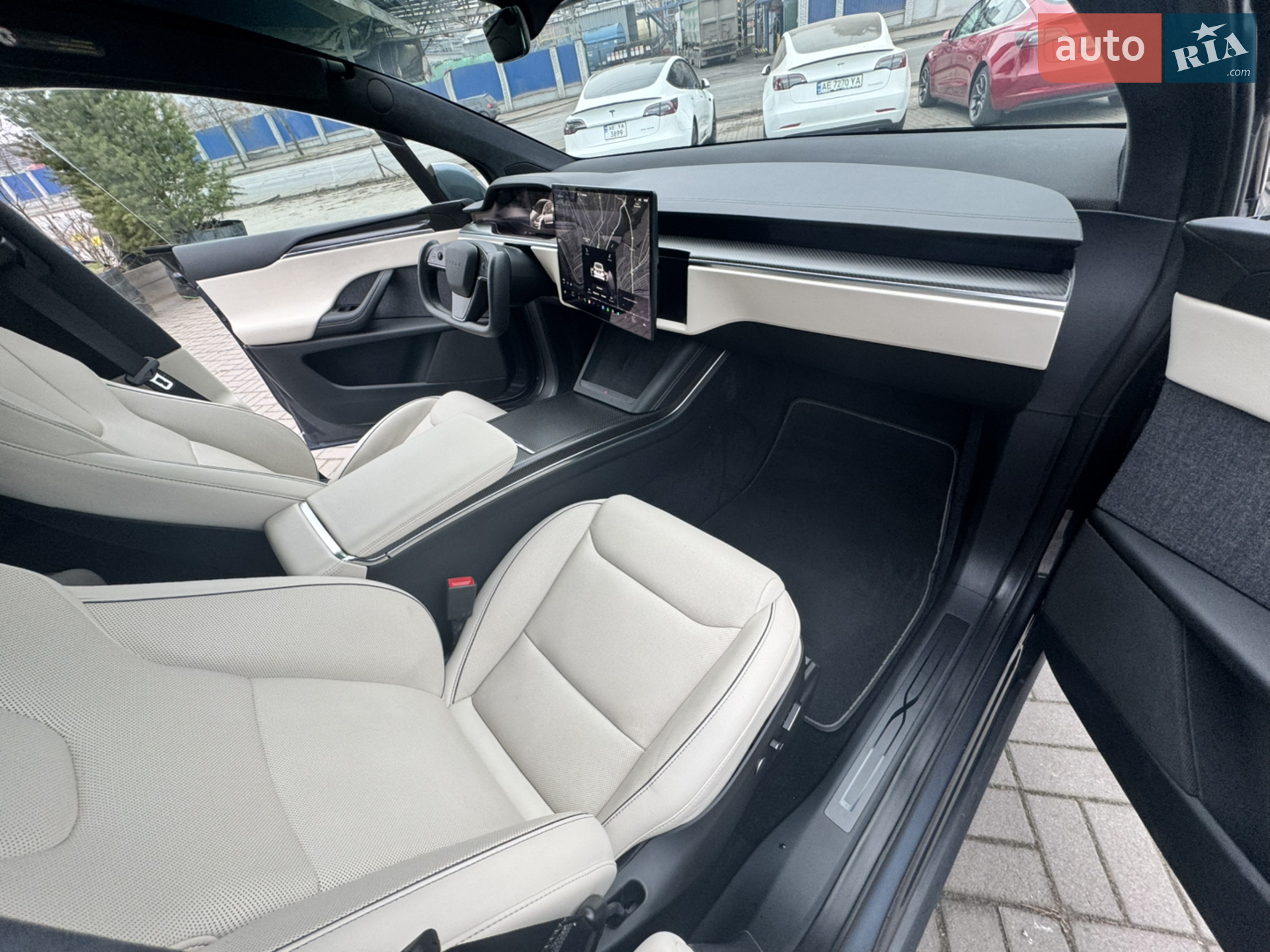2022 Tesla Model X - мініатюра 18