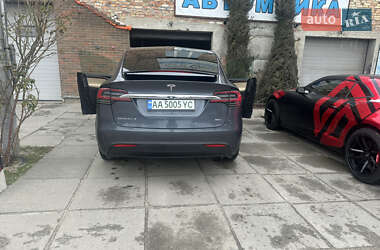 Внедорожник / Кроссовер Tesla Model X 2016 в Киеве