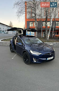 Внедорожник / Кроссовер Tesla Model X 2016 в 