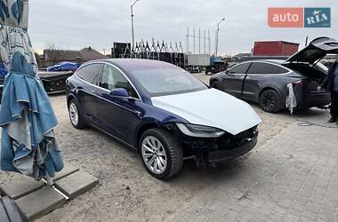 Внедорожник / Кроссовер Tesla Model X 2019 в 