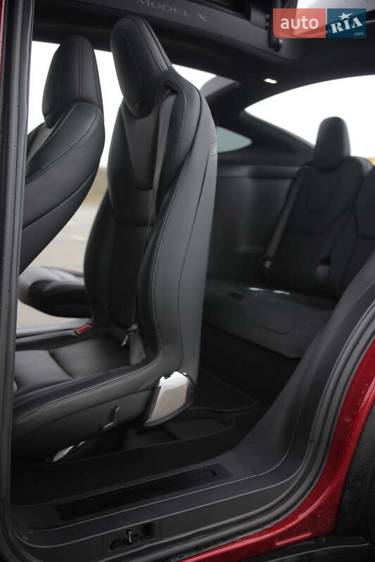 Позашляховик / Кросовер Tesla Model X 2023 в Львові
