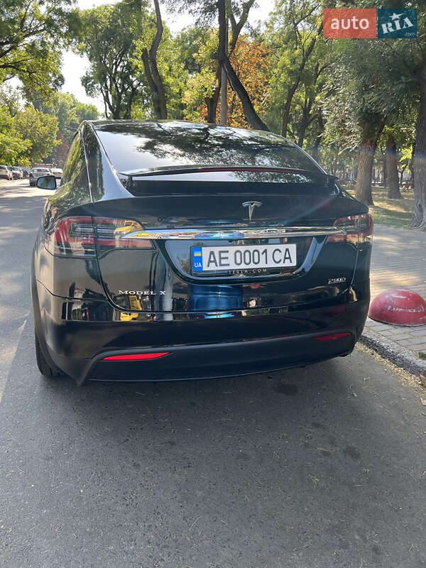 Внедорожник / Кроссовер Tesla Model X 2016 в Днепре фото 2 Внедорожник / Кроссовер Tesla Model X 2016 в Днепре