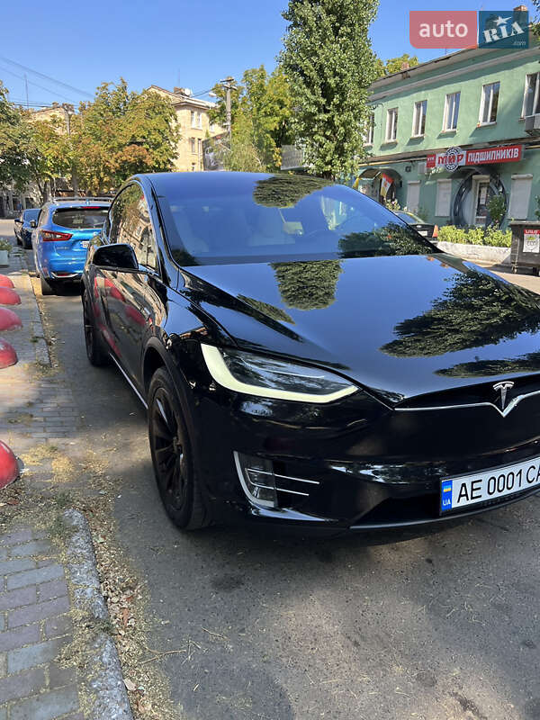 Tesla Model X 2016