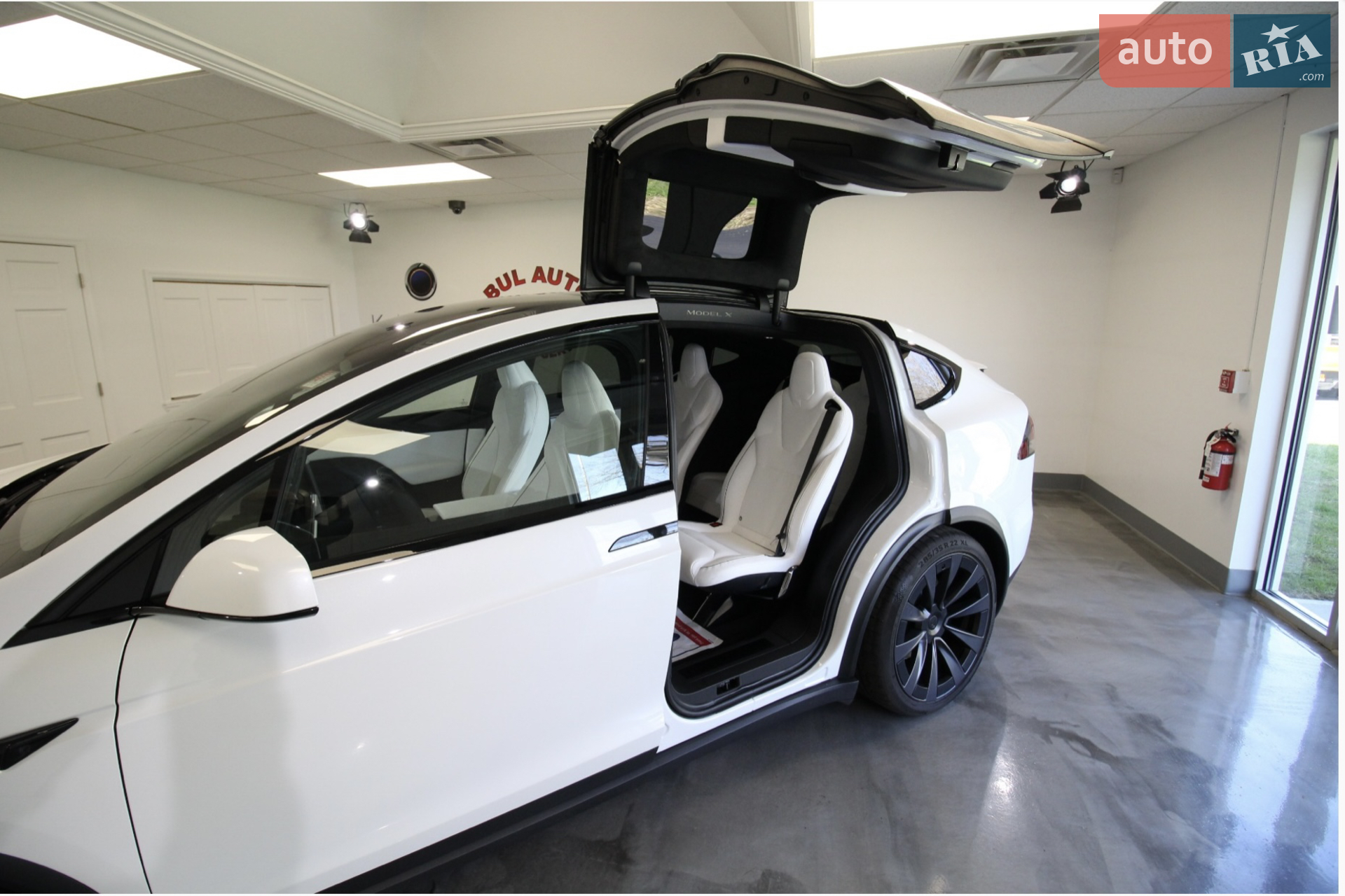 2022 Tesla Model X - мініатюра 24