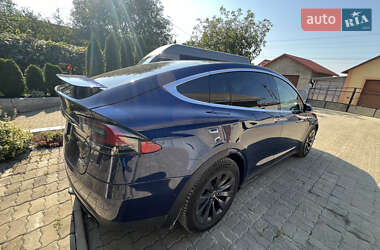 Внедорожник / Кроссовер Tesla Model X 2018 в 