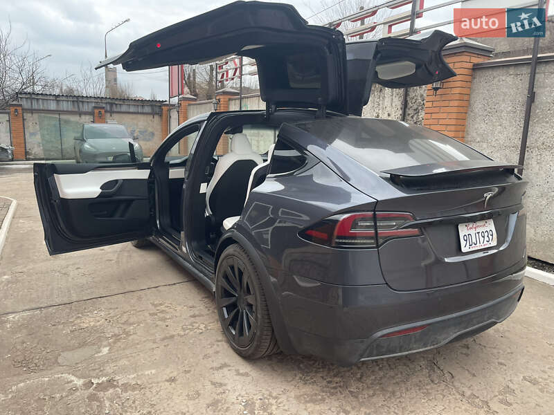 Внедорожник / Кроссовер Tesla Model X 2022 в Кривом Роге
