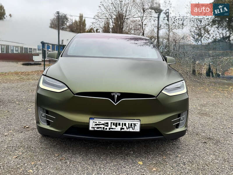 Внедорожник / Кроссовер Tesla Model X 2020 в Киеве