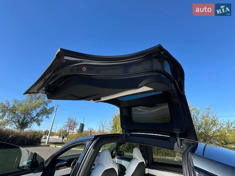 Внедорожник / Кроссовер Tesla Model X 2022 в Кривом Роге фото 31 Внедорожник / Кроссовер Tesla Model X 2022 в Кривом Роге