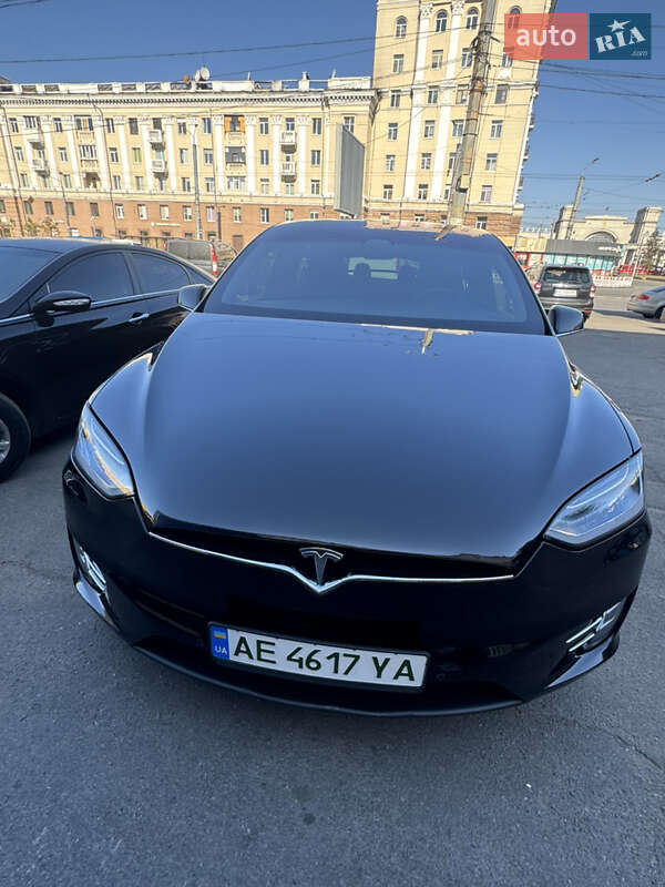 Внедорожник / Кроссовер Tesla Model X 2018 в Днепре