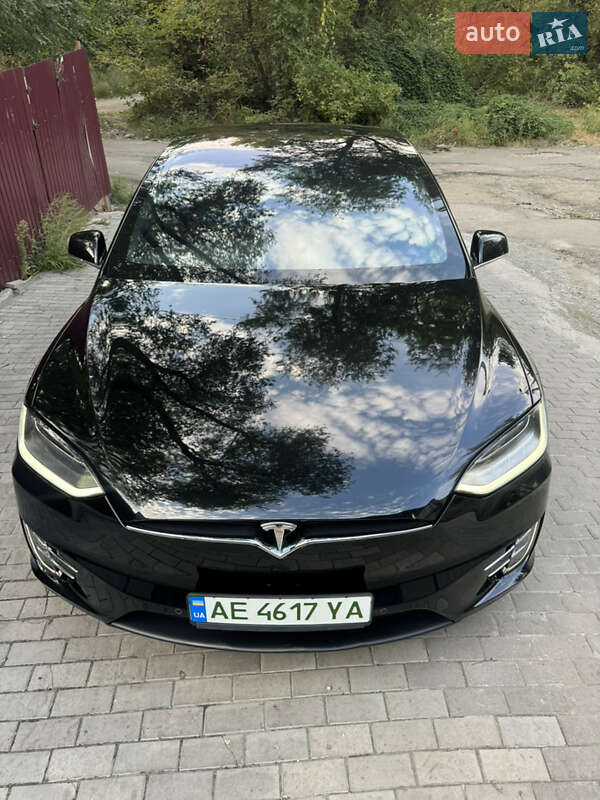 Внедорожник / Кроссовер Tesla Model X 2018 в Днепре