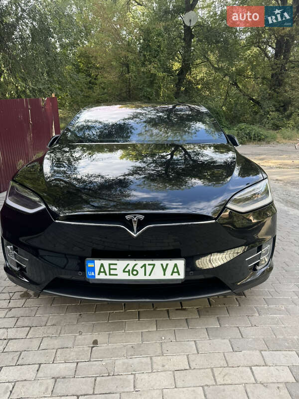 Внедорожник / Кроссовер Tesla Model X 2018 в Днепре