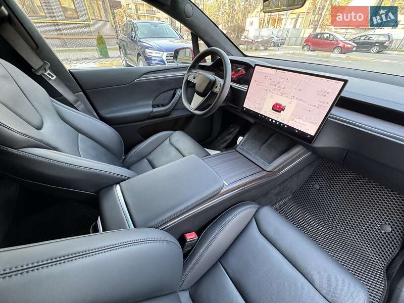 Внедорожник / Кроссовер Tesla Model X 2023 в Киеве