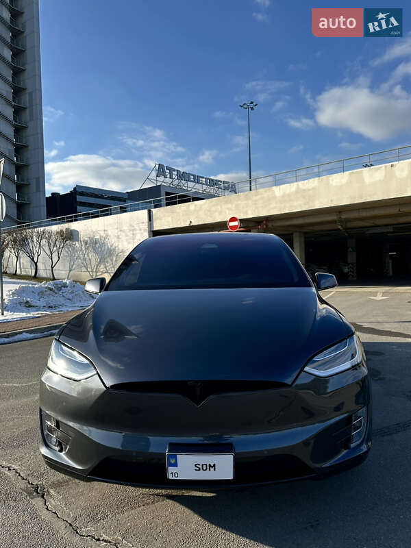 Позашляховик / Кросовер Tesla Model X 2018 в Києві