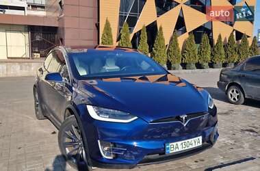 Внедорожник / Кроссовер Tesla Model X 2018 в 