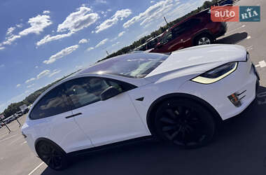 Внедорожник / Кроссовер Tesla Model X 2016 в 