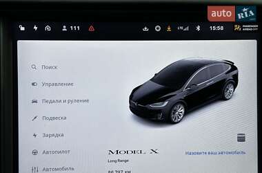 Позашляховик / Кросовер Tesla Model X 2019 в 