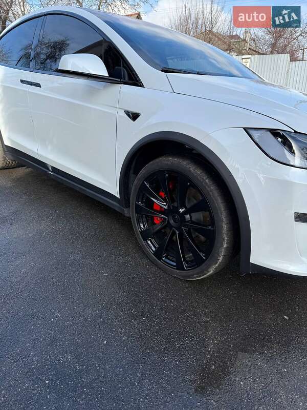Внедорожник / Кроссовер Tesla Model X 2023 в Днепре фото 16 Внедорожник / Кроссовер Tesla Model X 2023 в Днепре