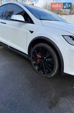 Внедорожник / Кроссовер Tesla Model X 2023 в 