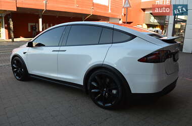 Внедорожник / Кроссовер Tesla Model X 2020 в 