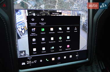 Внедорожник / Кроссовер Tesla Model X 2020 в 