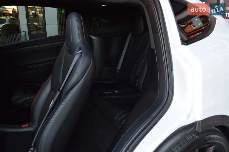 Внедорожник / Кроссовер Tesla Model X 2020 в Львове