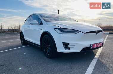 Внедорожник / Кроссовер Tesla Model X 2016 в 