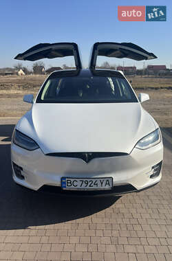 Внедорожник / Кроссовер Tesla Model X 2018 в 