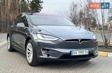 Позашляховик / Кросовер Tesla Model X 2018 в Києві