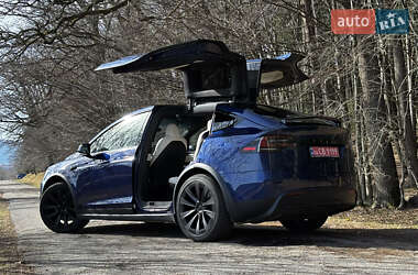 Позашляховик / Кросовер Tesla Model X 2023 в 