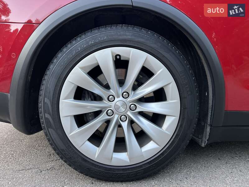 Внедорожник / Кроссовер Tesla Model X 2017 в Киеве