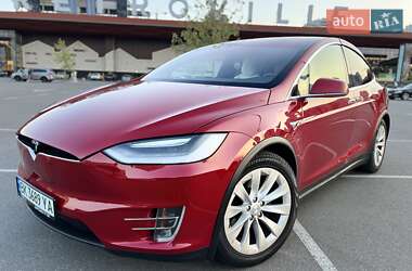 Внедорожник / Кроссовер Tesla Model X 2017 в 