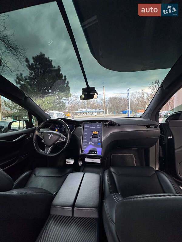 Внедорожник / Кроссовер Tesla Model X 2018 в Днепре