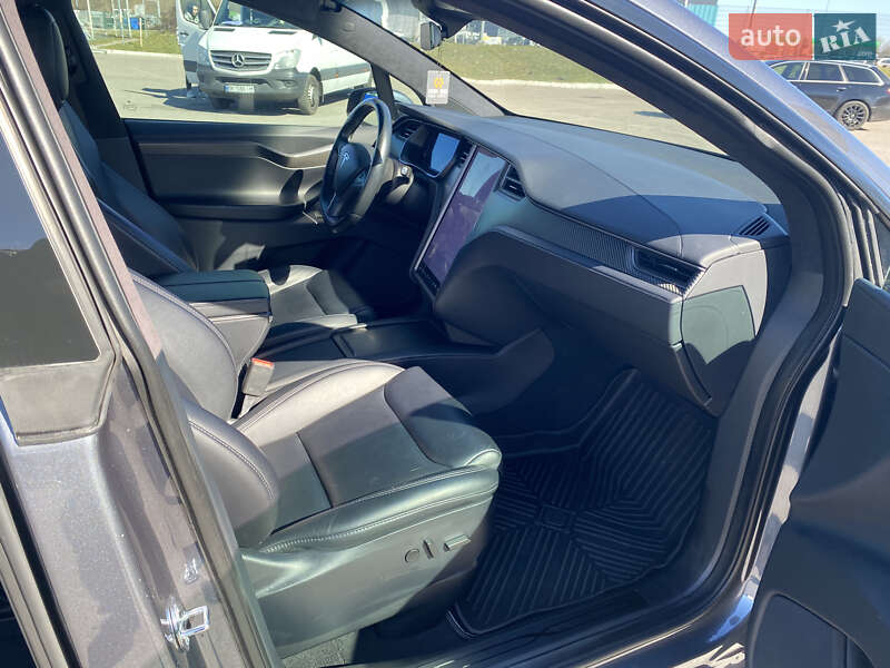 Внедорожник / Кроссовер Tesla Model X 2020 в Львове