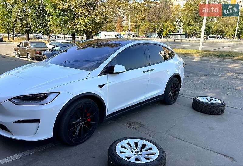 Позашляховик / Кросовер Tesla Model X 2023 в Києві