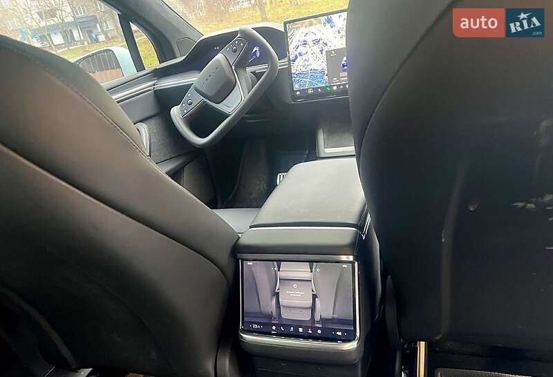 Позашляховик / Кросовер Tesla Model X 2023 в Києві