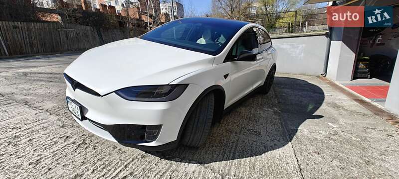 Внедорожник / Кроссовер Tesla Model X 2019 в Ужгороде
