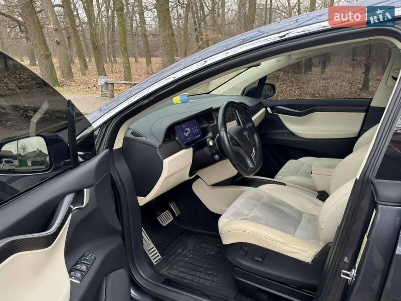 Позашляховик / Кросовер Tesla Model X 2018 в Білій Церкві