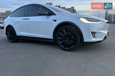 Внедорожник / Кроссовер Tesla Model X 2020 в 