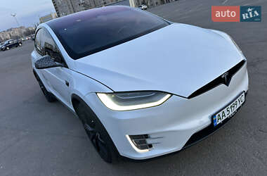 Внедорожник / Кроссовер Tesla Model X 2020 в 