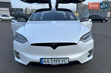 Внедорожник / Кроссовер Tesla Model X 2020 в 