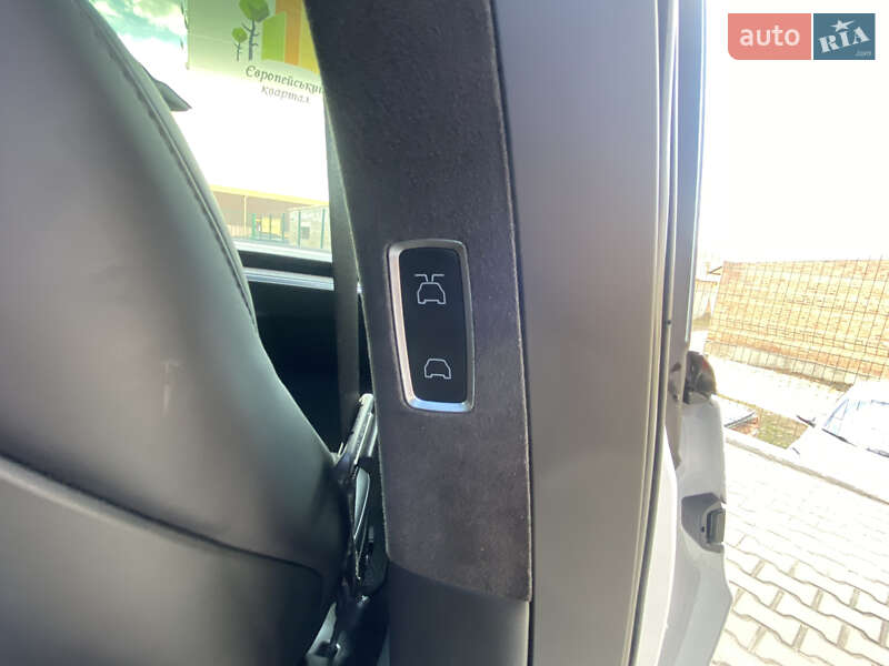 Внедорожник / Кроссовер Tesla Model X 2021 в Полтаве фото 24 Внедорожник / Кроссовер Tesla Model X 2021 в Полтаве