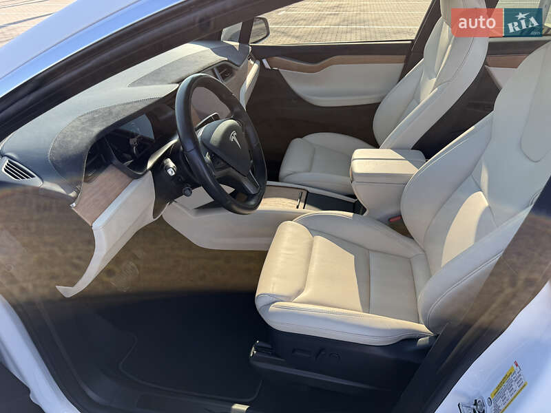 Внедорожник / Кроссовер Tesla Model X 2020 в Тернополе
