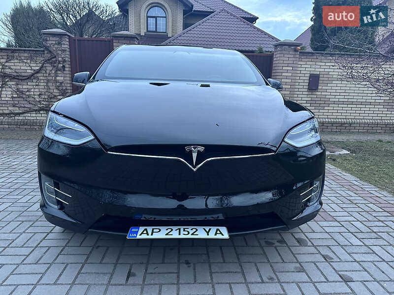 Позашляховик / Кросовер Tesla Model X 2018 в Хмельницькому