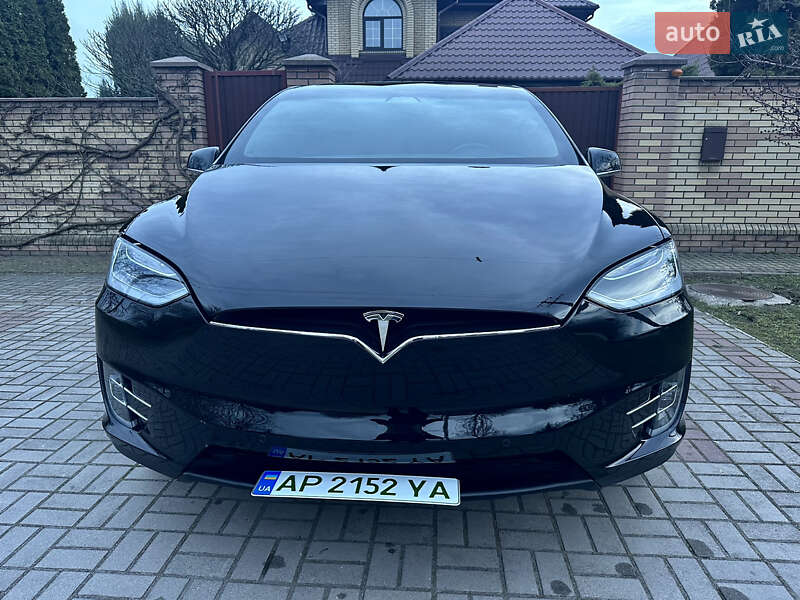 Позашляховик / Кросовер Tesla Model X 2018 в Хмельницькому