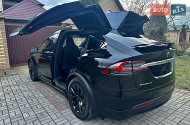 Внедорожник / Кроссовер Tesla Model X 2018 в 