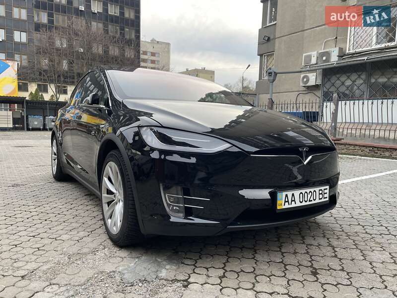 Позашляховик / Кросовер Tesla Model X 2019 в Києві фото 3 Позашляховик / Кросовер Tesla Model X 2019 в Києві