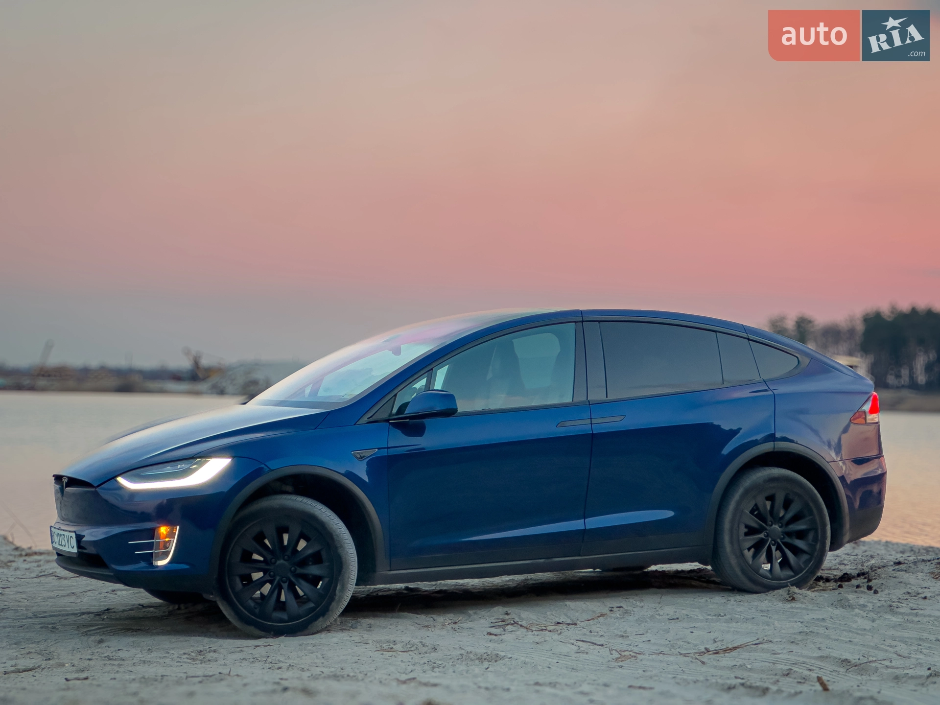 2016 Tesla Model X - мініатюра 7