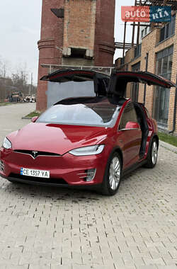 Позашляховик / Кросовер Tesla Model X 2016 в 